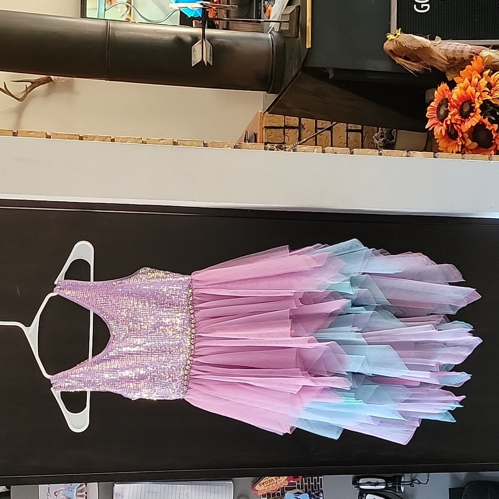Gorgeous dress